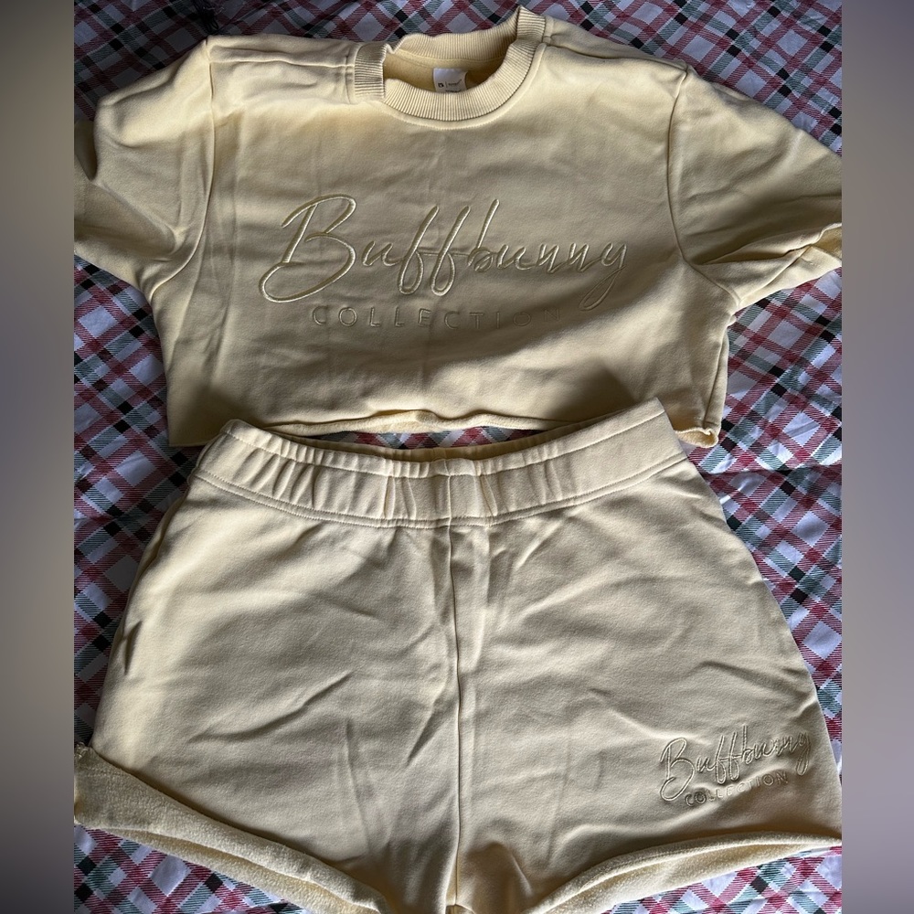 Buff Bunny Collection Set Loungewear